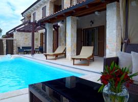 Luxury Villa Bernarda，位于马林斯卡的乡村别墅