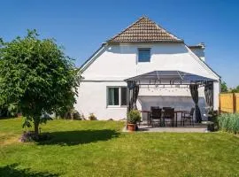 Tranquil Pepelow Retreat