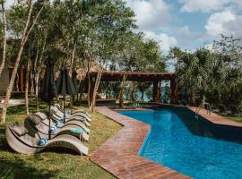 Mia Bacalar Luxury Resort & Spa，位于巴卡拉尔的酒店