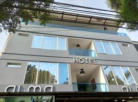 Hotel Aura Medellin，位于麦德林Laureles的酒店