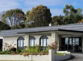 SureStay Hotel by Best Western The Clarence on Melville