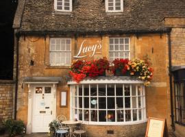 Lucy's Tearoom，位于斯托昂泽沃尔德的住宿加早餐旅馆