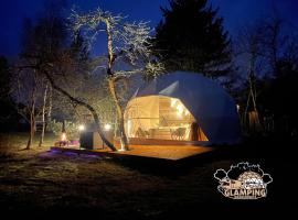 Glamping Krauschwitz，位于Krauschwitz的度假短租房