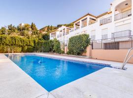 Lovely Apartment In Malaga With Wifi，位于马拉加的酒店