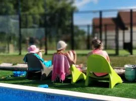 Poço e Meio - Padel & Pool