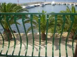 Apartment Smil - 30 m from sea