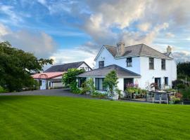 Jabajak Vineyard Restaurant & Rooms，位于Whitland的酒店