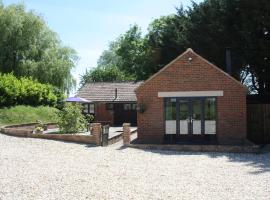 The Rectory Lacock Cottages，位于拉科克的酒店