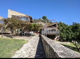 Casa Ecològica La Fatarella，位于Fatarella的酒店