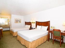 RIO DEL SOL, 1111 PASHARD ST, NEEDLES, CA, 92363-2124，位于针城的酒店