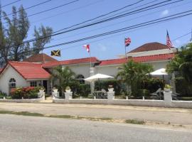 Fishermans Inn Hotel，位于法尔茅斯的酒店