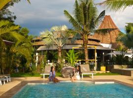 Barong Resort，位于班佩的带停车场的酒店