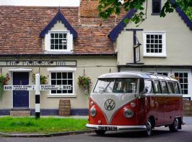 The Peacock Inn，位于Chelsworth的酒店