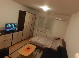 Sirmijum Hause