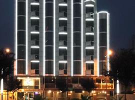 Hotel ''Premium Palace''，位于巴统巴统国际机场 - BUS附近的酒店