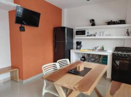 Naranja Departamento 33 M2 nuevo，位于休特佩克的酒店