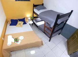 Hostel e Pousada Chez Luisa - Salvaterra - Marajó，位于萨尔瓦特拉的旅馆