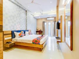 FabHotel 7th Crossing Malviya Nagar，位于斋浦尔的酒店