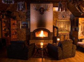 Hunter's Lodge