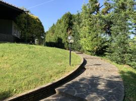 Villa Milano e Malpensa vicino MXP e FIERE，位于Vanzaghello的酒店