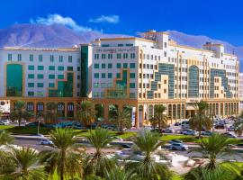 City Seasons Hotel & Suites Muscat，位于马斯喀特的酒店