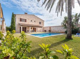 Finca Sa Bassa des Castellet by Mallorca House Rent，位于略姆巴特的酒店