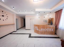 AS Inn Hotel，位于卡拉甘达Sary-Arka Airport - KGF附近的酒店