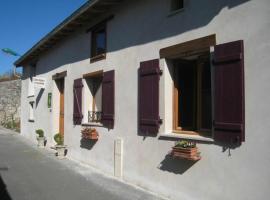 Gîte rénové avec terrasse près de Nancy - Calme et charme garanti - FR-1-584-35，位于Tonnoy的酒店