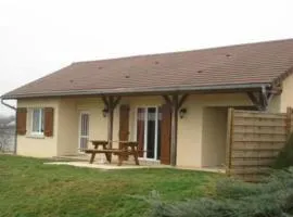 Gîte idéal pour cure thermale, proche port de plaisance, terrasse et grand terrain. - FR-1-589-69
