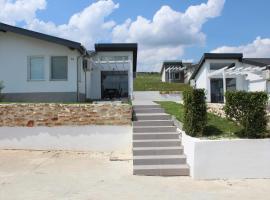 Villa 26 - Holiday Villapark - Seaview Albena，位于罗格其维的酒店