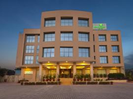 Lemon Tree Hotel Baddi，位于Baddi的酒店