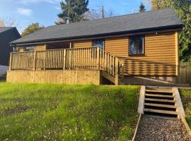 Immaculate 3 bed lodge in Blairgowrie，位于布莱尔高里的酒店
