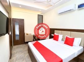OYO 38616 Hotel Jeevak，位于Lāndrān的酒店