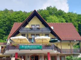 Hotel Landgasthof Frankenstern，位于格斯韦因斯泰因的酒店