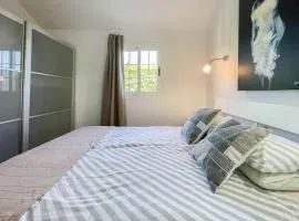 cozy & modern bungalow w/private garden bbq+wifi