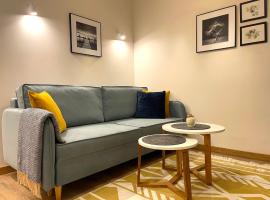 Cozy Home Jekaba Apartment, old town, self check-in，位于里加Riga Three Brothers Complex附近的酒店