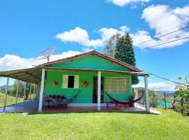 Casa aconchegante na roça c/ piscina/churrasqueira