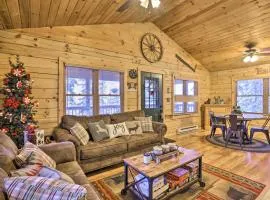 Cozy Noras Hideaway - Charming, Quiet Log Cabin