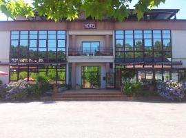 Hotel Baccus，位于卡瓦利诺的酒店