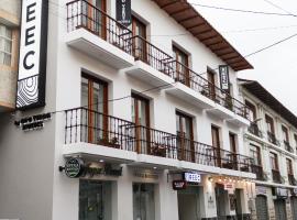 REEC Latacunga by Oro Verde Hotels，位于拉塔昆加的酒店