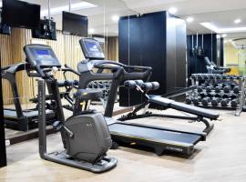 特尔纳特姆拉摩尔酒店，位于特尔纳特岛的酒店