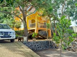 Homestay Sinar Bulan，位于巴图的度假短租房