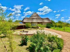 Murchison Falls Bamboo Village，位于Murchison Falls National Park的山林小屋