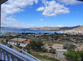 Superbe vue sur la baie de La Azohía，位于卡塔赫纳的海滩短租房