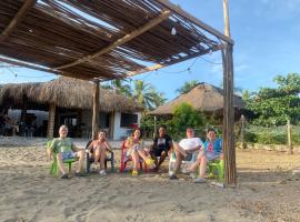 Hotel Casa E Bahareque，位于Isla Fuerte的酒店