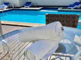 Pousada La Barca，位于托雷斯的带泳池的酒店