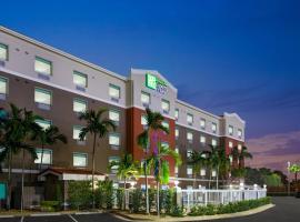 Holiday Inn Express & Suites Pembroke Pines-Sheridan St by IHG，位于彭布罗克派恩斯的酒店