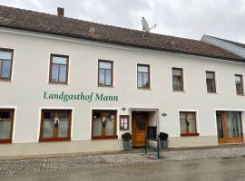 Königsbrunner Landgasthof，位于Königsbrunn的酒店