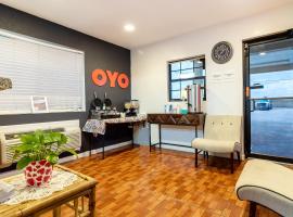 OYO Hotel Pearsall I-35 East，位于Pearsall的酒店