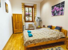 Tolnay Kúria és Vendégház，位于Nagygörbő的酒店